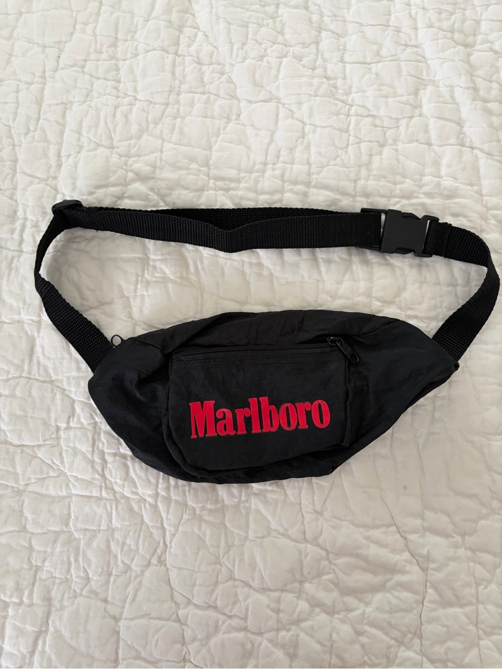 Vintage Marlboro black mini fanny pack belt bag - Picture 1 of 6